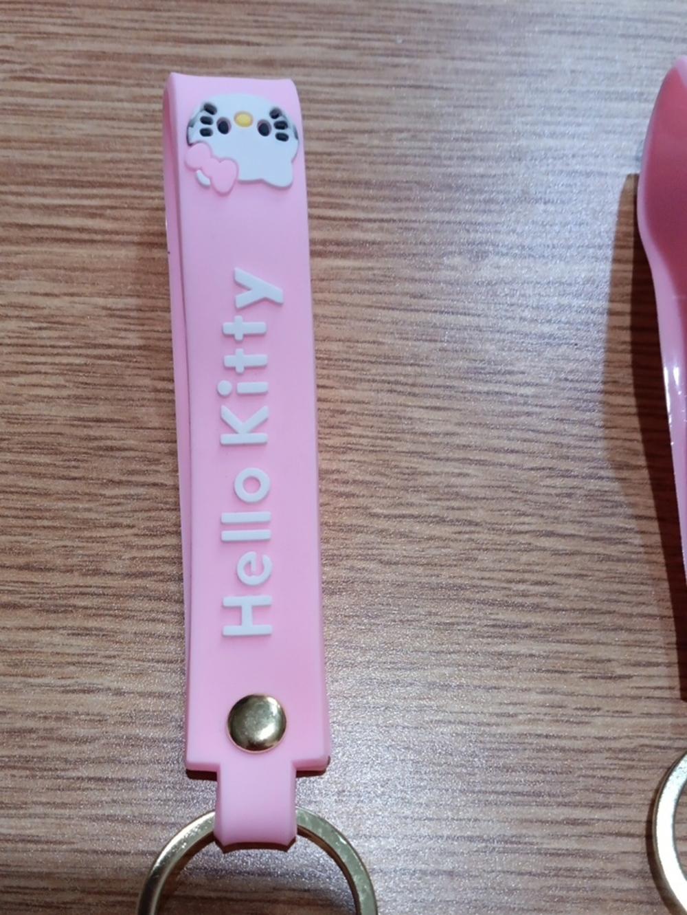 Hello Kitty Keychain And Mini Notebook Bundle - Picture 3 of 10